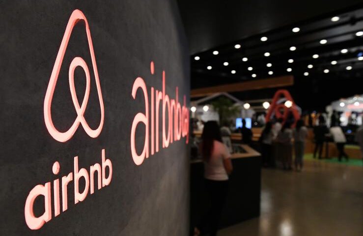 Airbnb chama o Booking para a briga