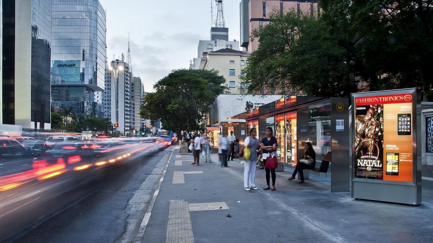 BREAKING: Eletromidia compra Ótima, que domina os pontos de ônibus de São Paulo
