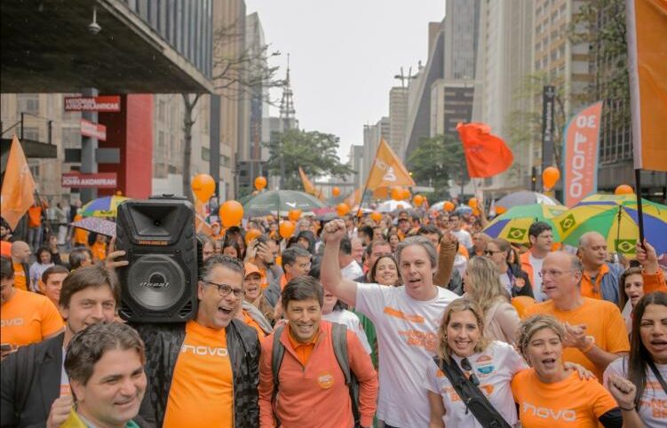 João Amoêdo, a 'onda laranja’ e o dilema de Tostines