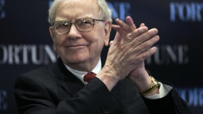 O novo investimento de Buffett: ele mesmo