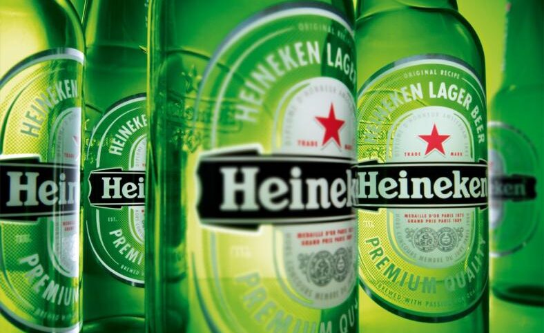 Heineken encerra parceria com a Coca na distribuição de cerveja