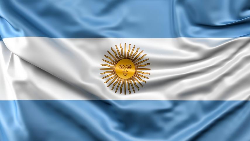 A Argentina é aqui. Deputados querem controlar tarifa de eletricidade por decreto