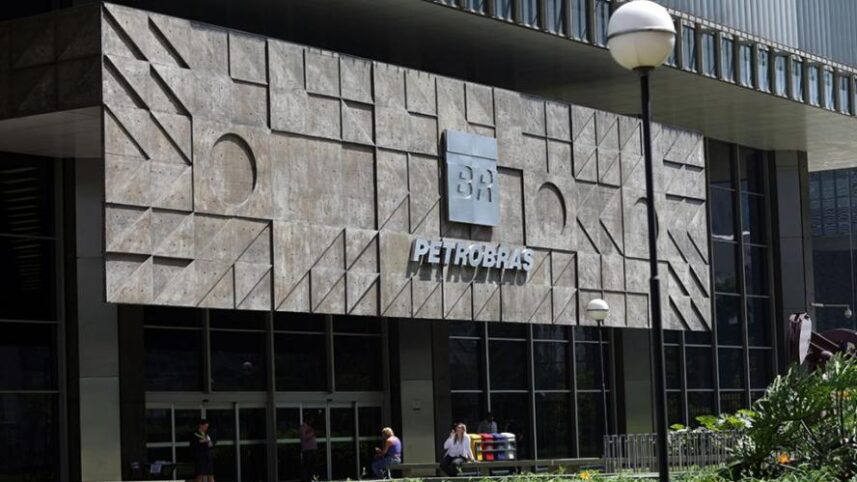 Petrobras: governo indica três novos conselheiros