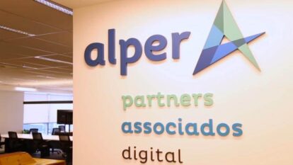 Axxon investe na Alper Seguros