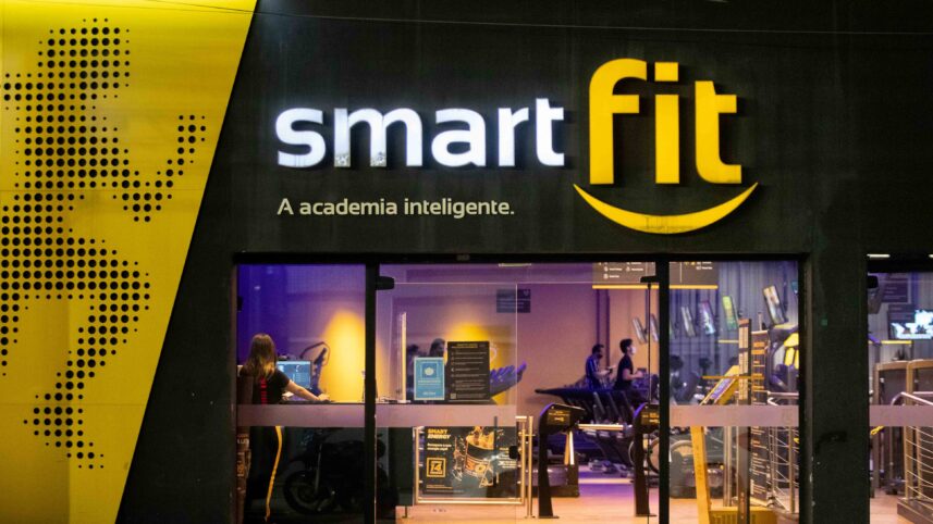 Pátria começa a desembarcar da SmartFit