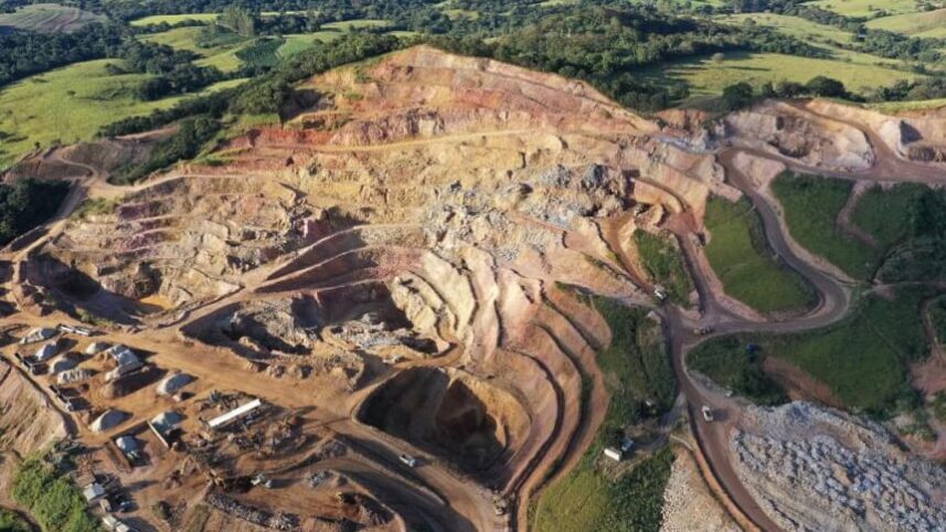 Mineração: Ore compra Morro Verde e entra em fosfato