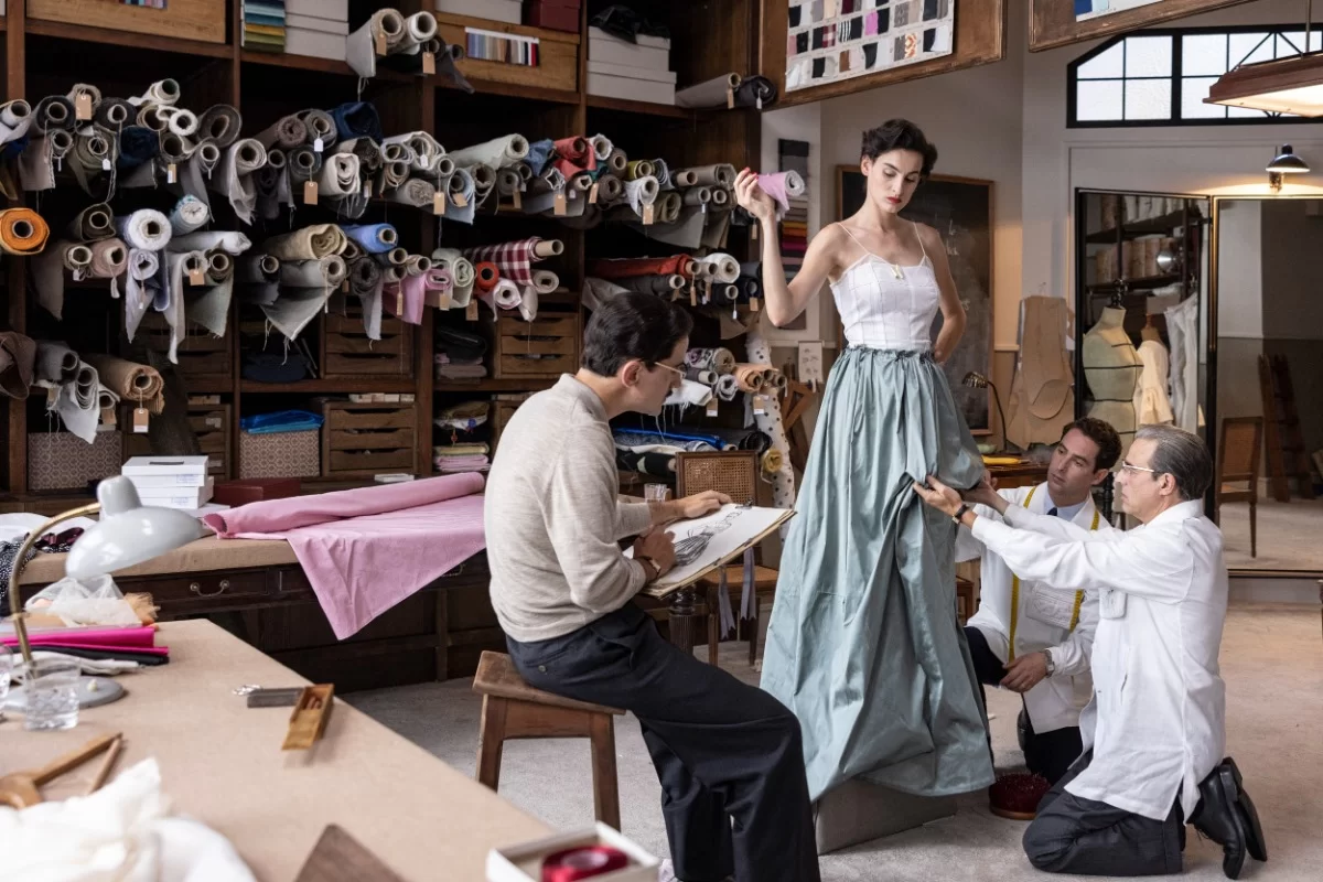 No embate entre Balenciaga e Dior, Chanel rouba o show - Brazil Journal