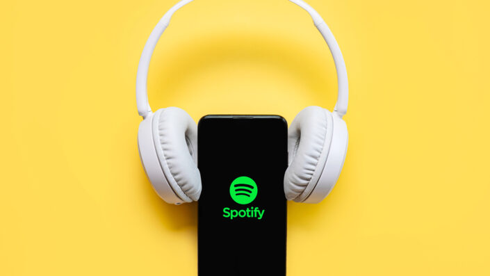 Planos do Spotify soam como música, e ação salta 15% 