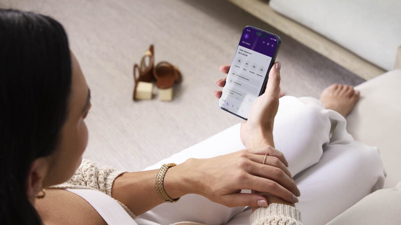 Nubank completa 12 anos e é a instituição financeira favorita no Brasil