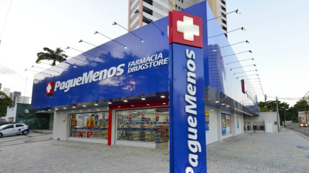 Pague Menos tem ‘same-store sales’ de 17%, ganha share e bate o mercado