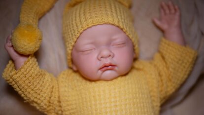O curioso caso da “mãe” de ‘bebê reborn’ que queria licença-maternidade