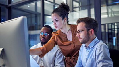 Quebrando o código: como avançar na participação das mulheres no mercado tech