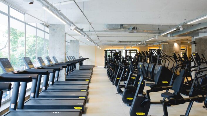 Simple Gym: a academia minimalista entre a Bodytech e a Smartfit