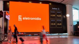 Eletromidia compra a Urbana Mídia e se torna líder em BH