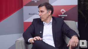 CEO da Marcopolo vê exagero em queda das ações: 