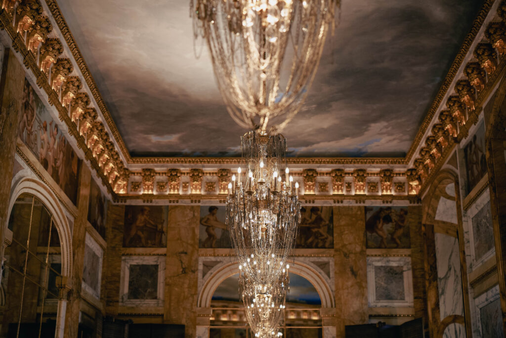 RWCRI Bar Les Ambassadeurs c Lauren Luxenberg 2