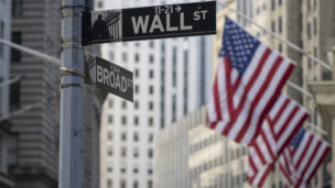 OPINIÃO. O mito da receita em dólar para um IPO nos EUA