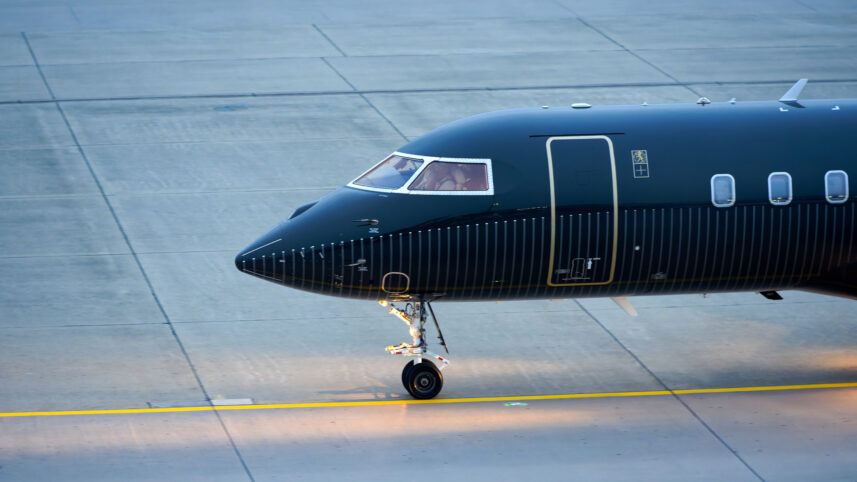 Bombardier entra na mira de Trump