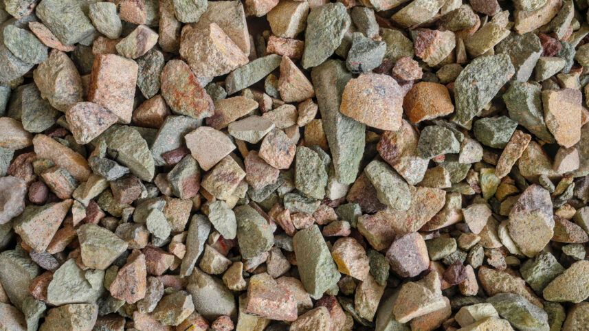 O geólogo que achou os primeiros depósitos de terras raras do Brasil