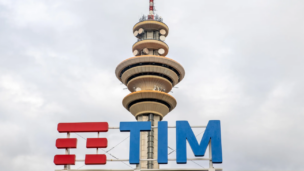 Correio italiano propõe comprar a Telecom Italia