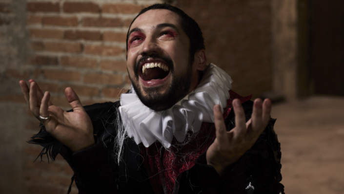 ‘Hamlet, Sonhos que Virão’ é teatro dos bons, cercado de cinema