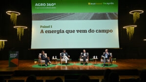 Etanol de milho em aviões e navios aumenta demanda por combustível brasileiro