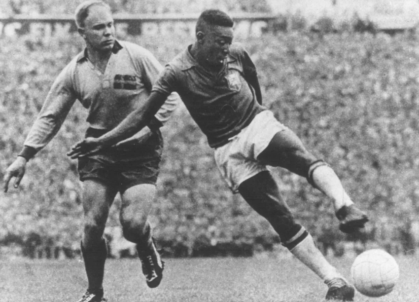 Quanto vale a camisa que Pelé usava quando se tornou rei?