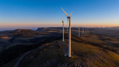 Contra curtailment e estagnação, geradores eólicos investem nos ventos do Sul