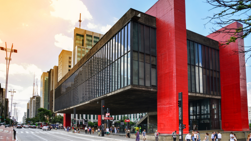 No MASP, uma sucessão com tom de continuidade