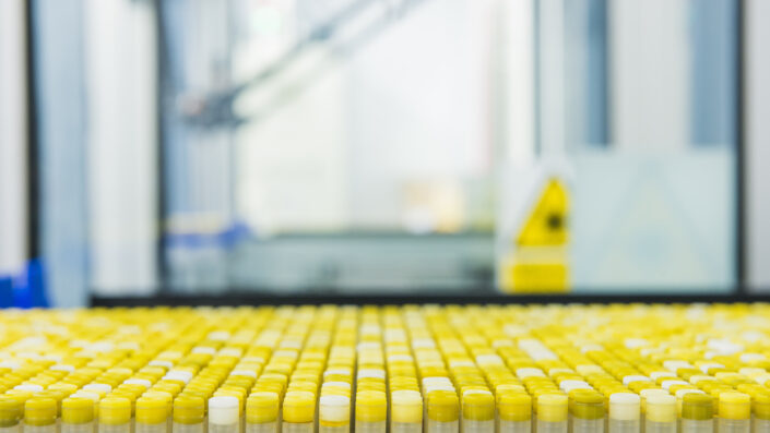 AstraZeneca negocia a compra da Bristol-Myers; mercado vê contraindicações