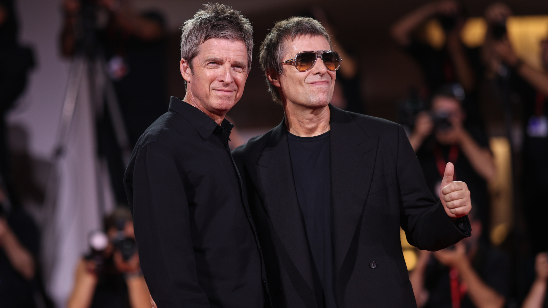 Os irmãos mais marrentos do rock ganham um documentário