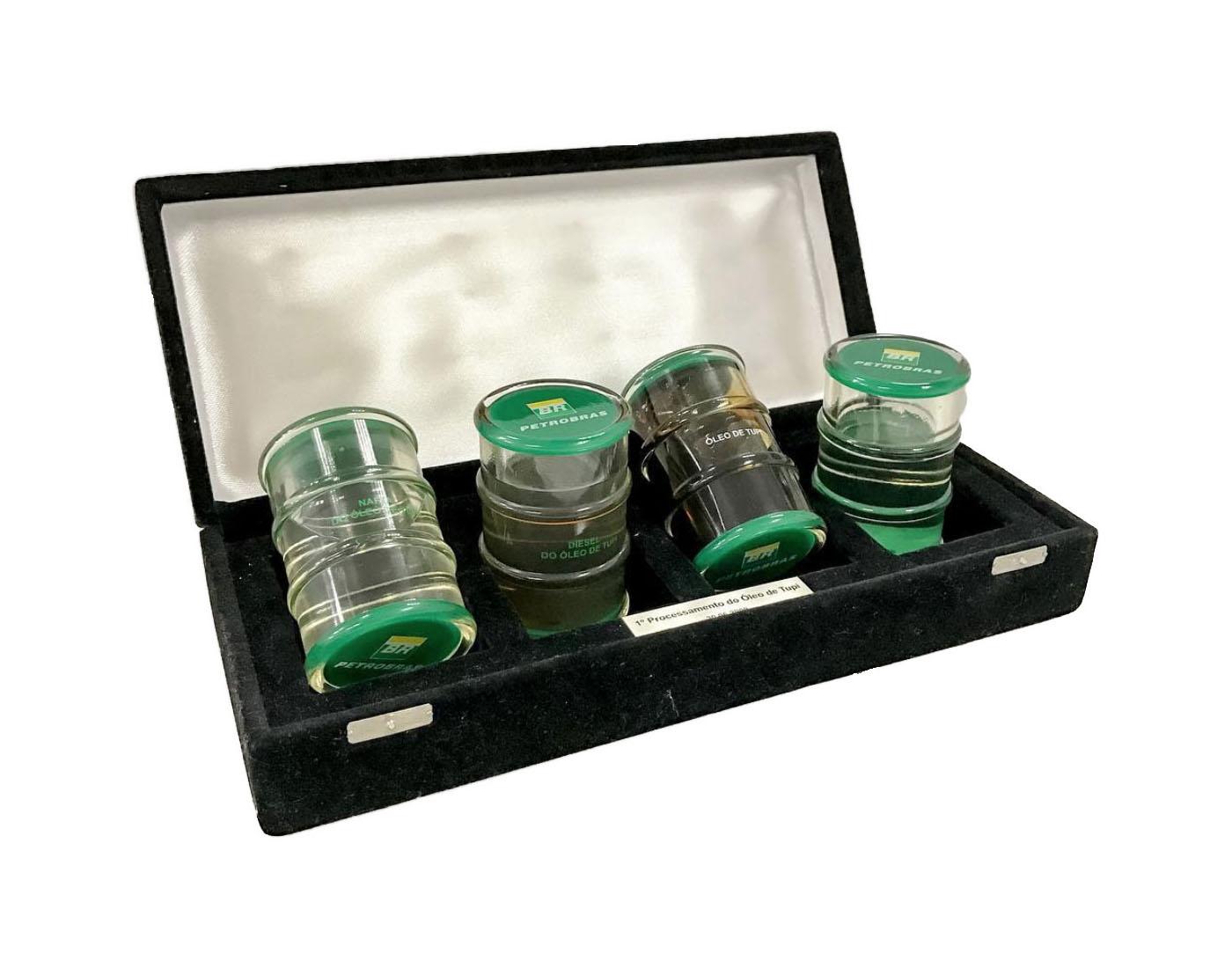 Uma fábrica de miniaturas agradece a volta dos IPOs 2 10755 143be450 6d90 c9c8 b916 ea4e3f93bbce